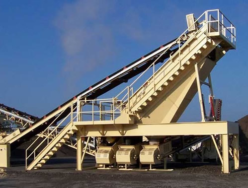 走進(jìn)輪斗式洗砂機，制砂機械行業(yè)重要的一位成員