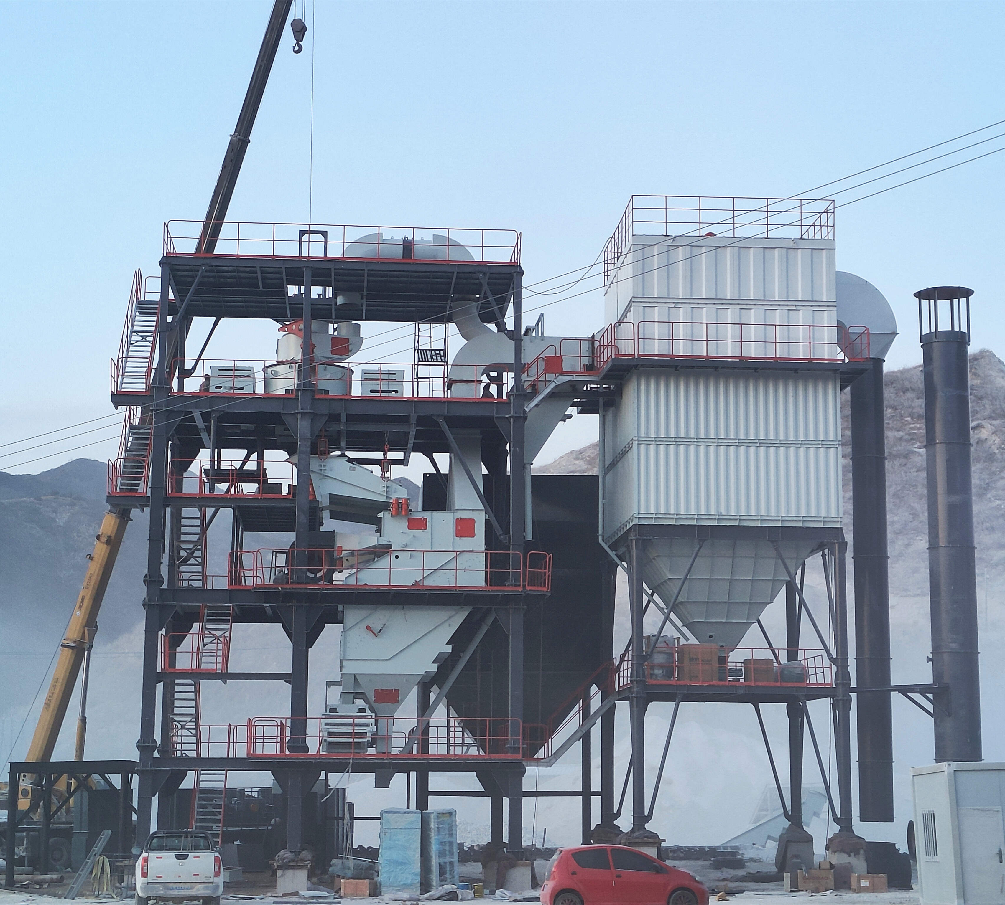 礦山建設(shè)不停？制砂剛需？上這套制砂樓！